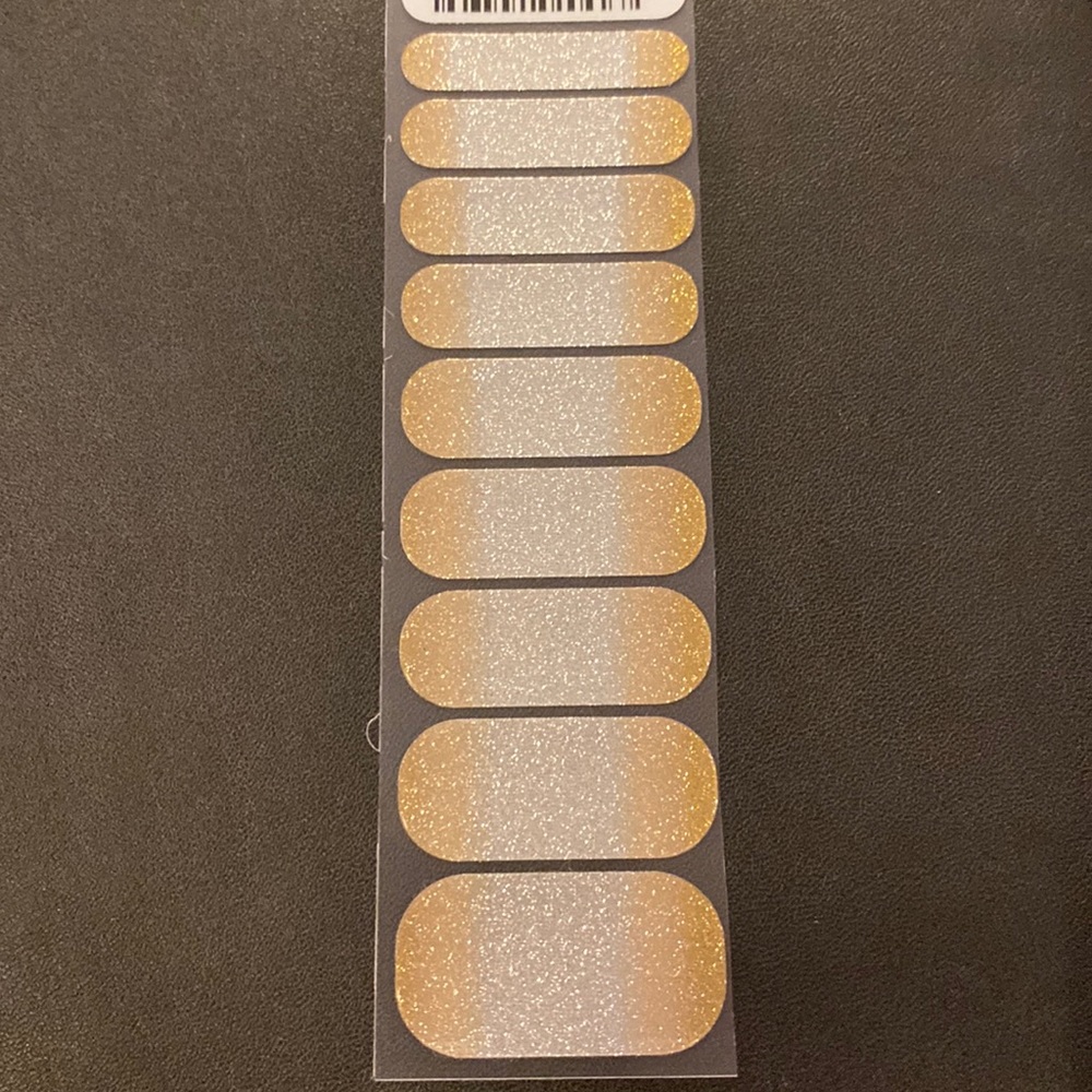 1/2 sheet Jamberry- gold and silver ombré sparkle ✨